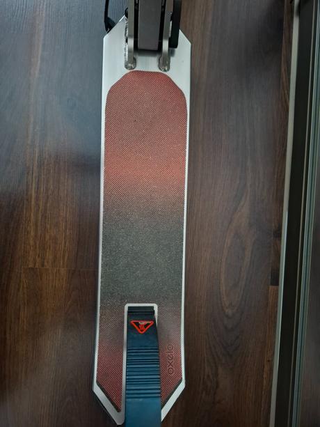 Kolobezka mid 9, oxelo