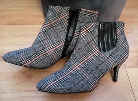 Úžasné karované kotníčky veľ.38, 38