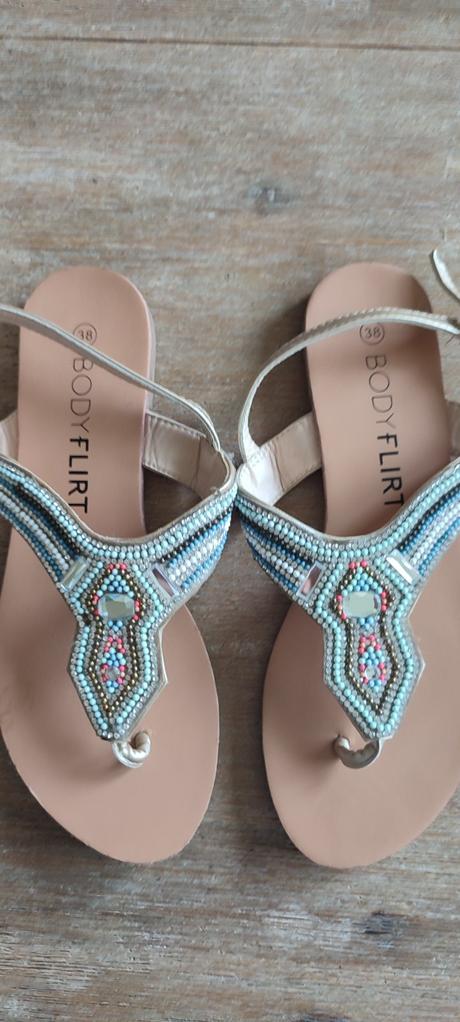 Sandalky bodyflirt, 38