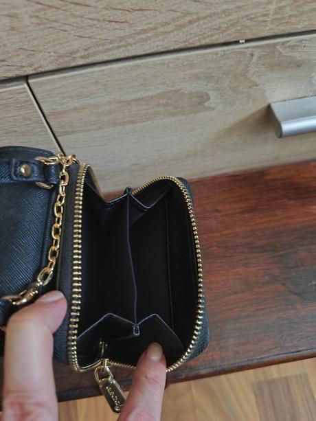 Dámska maličká kabelka/peňaženka značky valentino, valentino