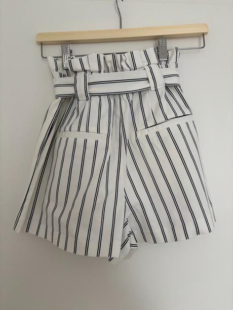 Pásikavé šortky zara, zara,xs