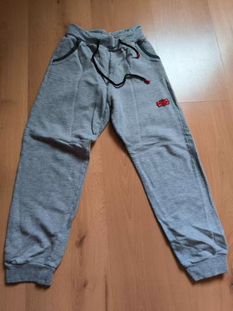 Tepláky modelko, modelko,128