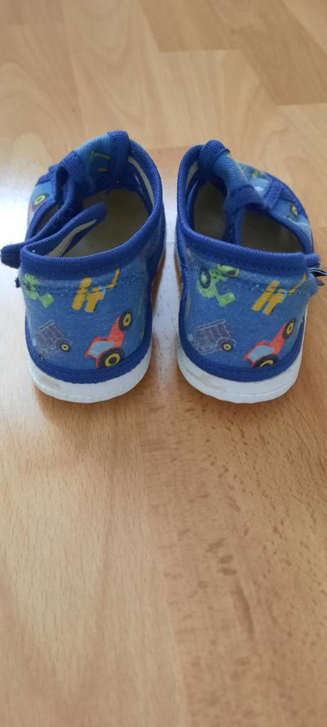 Rak 19 a 20 papuče, rak