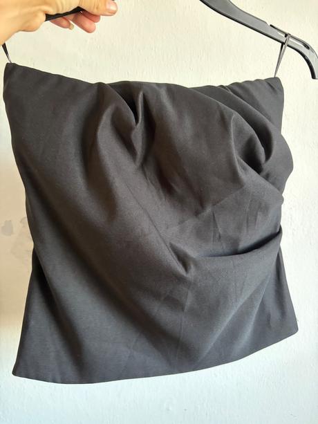 Zara elegantny cierny korzet so zipsom l, zara,l