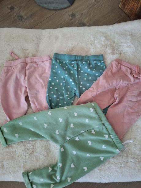 4 krat teplacky velkost 80, sinsay,80