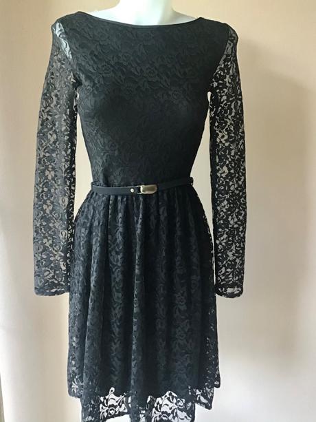 Krásne krajkove šaty oasis, xs