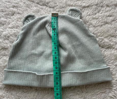 Rebrovane ciapky s uskami h&m, h&m