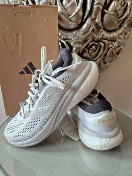 Adidas tenisky, adidas,37