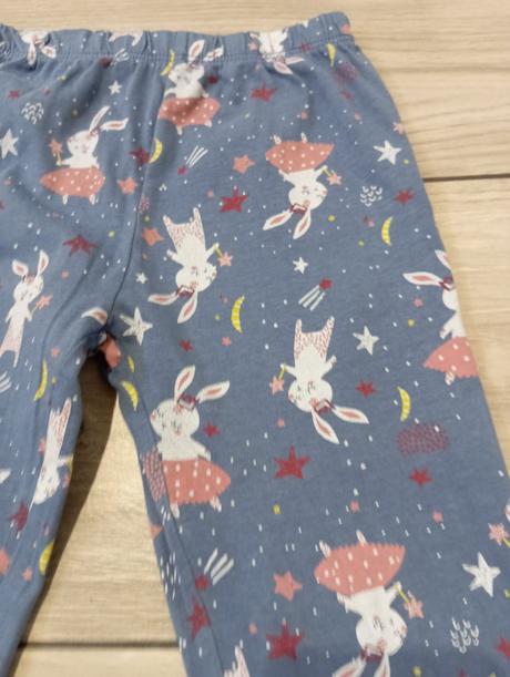 Pyžamo 110/116, lupilu,110