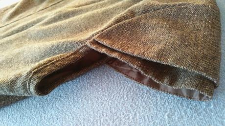 Zb teplejšie , hrubšie šaty (aj výmena), xs