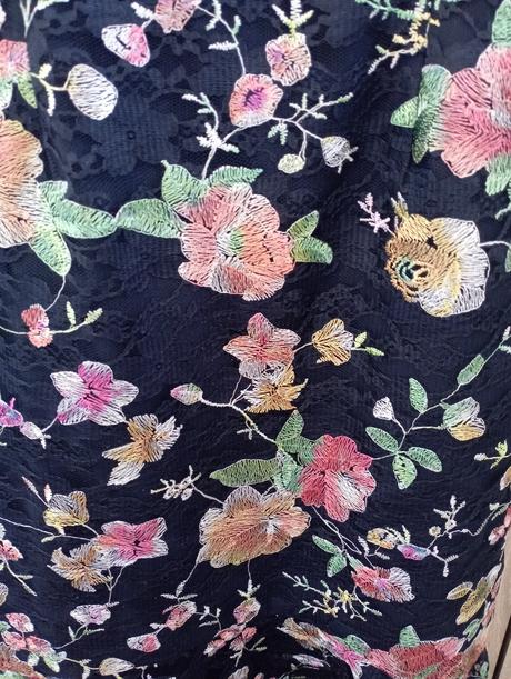 Chi chi london šaty, 38