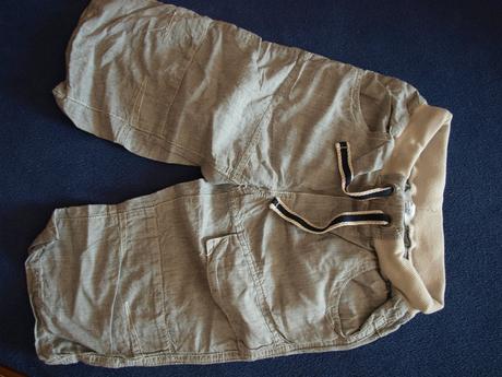 5 x krátke nohavice na leto,viac druhov,cena 4 eur, h&m,110