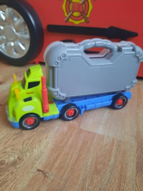 Nakladak na skrutkovanie,