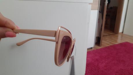 Slnečné okuliare, avon