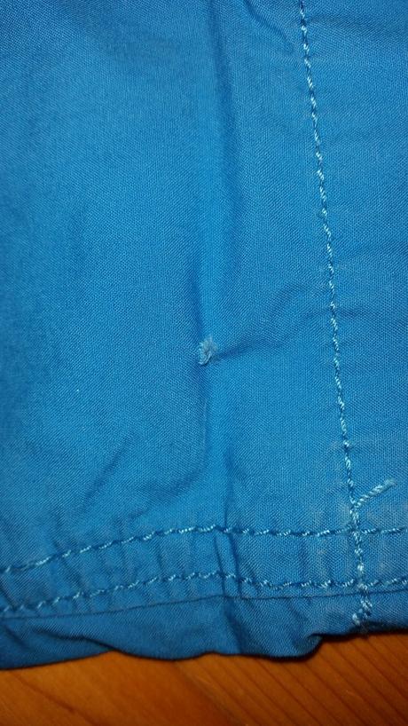 Znackove bermudy, 104