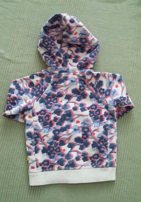 Mikina, 80