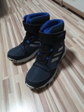 Adidas snehule, adidas,35