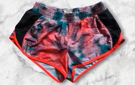 Kratasy under armour, under armour,l