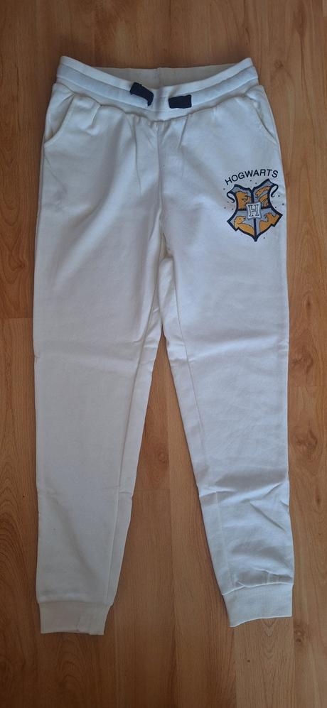 Dievčenské tepláky, lupilu,146