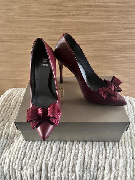 Kožené lodičky, 37