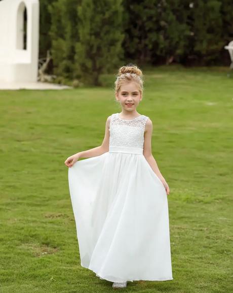 Šaty na prijimanie, 128 - 158