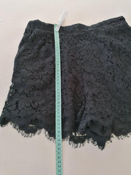 Kraťasy s čipkou, amisu,38