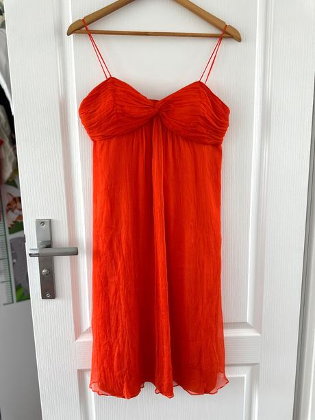 Oranžovo-červené hodvábne šaty, m