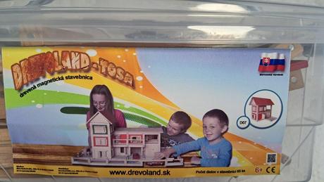 Detská drevená magnetická stavebnica d07,