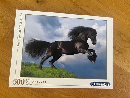 Čierny kôň puzzle, 