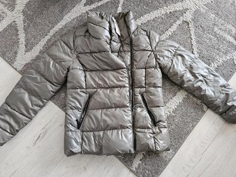 Vetrovka širší strih, reserved,34