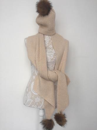 Set šal a čiapka s kožušinou, s