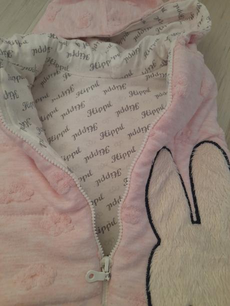 Hrubšia vestička veľ. 74, 74