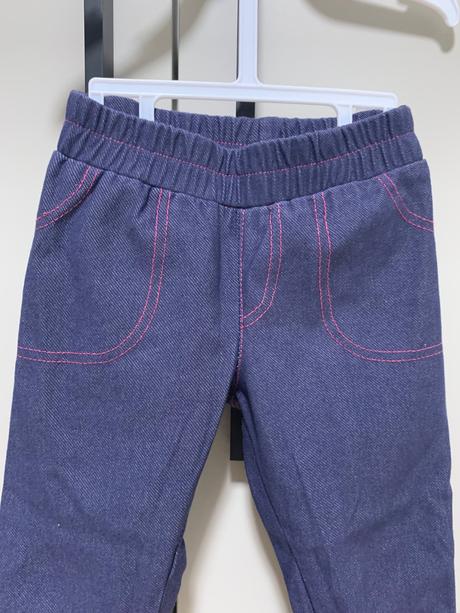 Tmavomodré legíny máša a medveď, 92