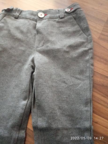 Nohavice spoločenské, 110