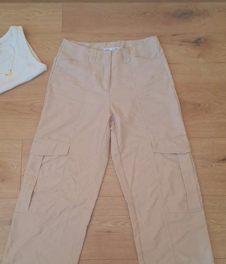 Kapsáče široké, sinsay,32