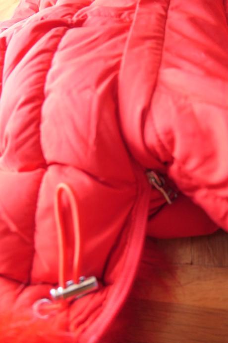 Guess original cervena damska bunda vel. l, guess,l