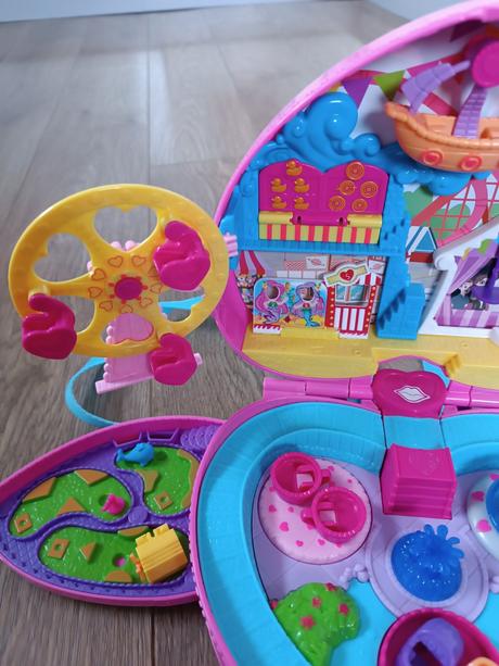 Polly pocket bábiky srdce kolotoče, 