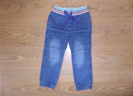 Rifle s farebnou gumkou, 98