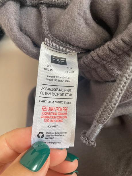 Hrubsie teplaky 92 f&f, f&f,92