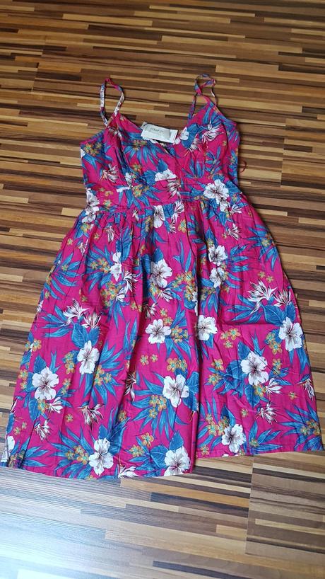 Letné kvetove šaty, papaya,l