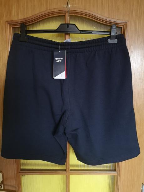 Reebok pánske teplákové kraťasy veľkosť xl, reebok,xl
