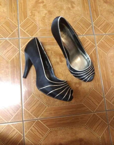 Lodicky s otvorenou spickou, f&f,40