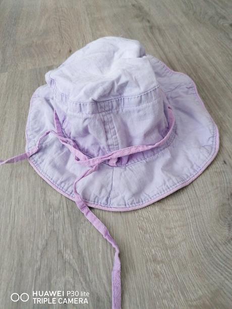 Letný klobúčik, 50