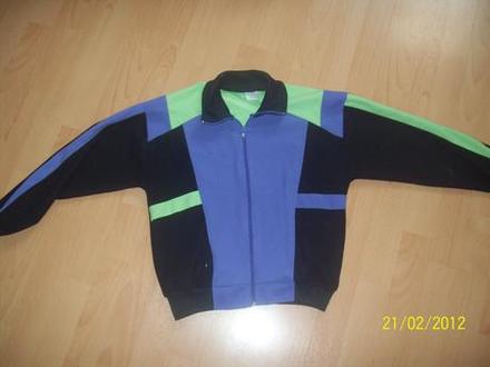 Mikina-kuk miery, 140