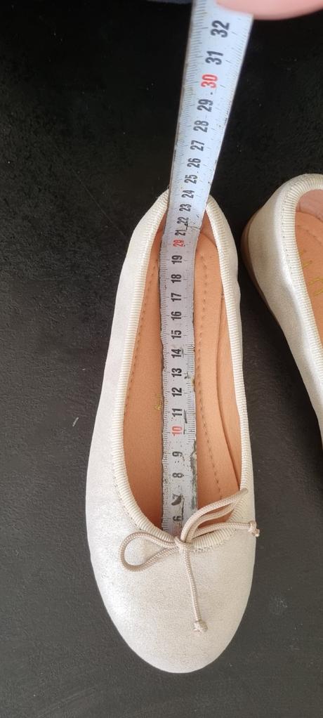 Kozene baleriny unisa, 34