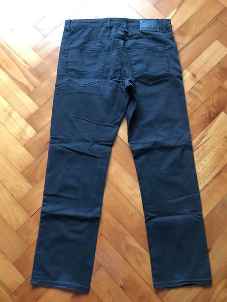 Tmavosivé nohavice - pánske, 34