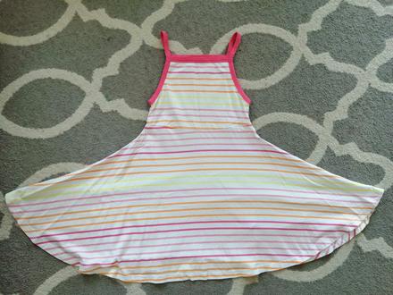 Šaty extra točivé, 122