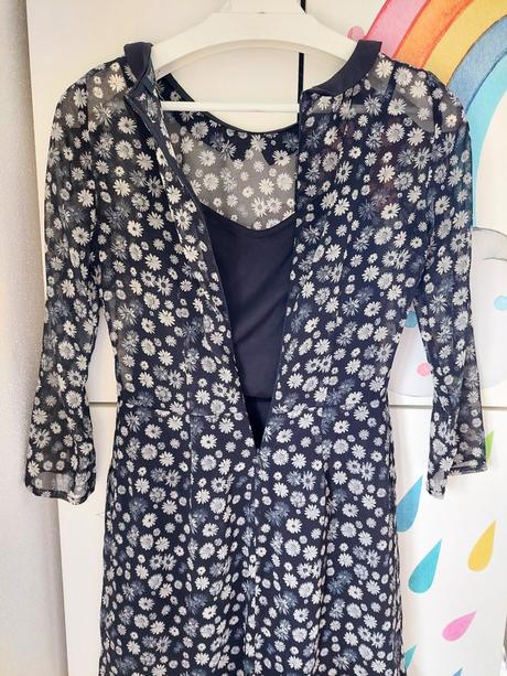 Kvetinove saty s podsivkou, bershka,s