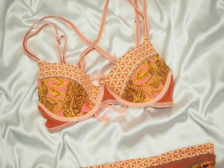 Luxusné obojstranné plavky, s