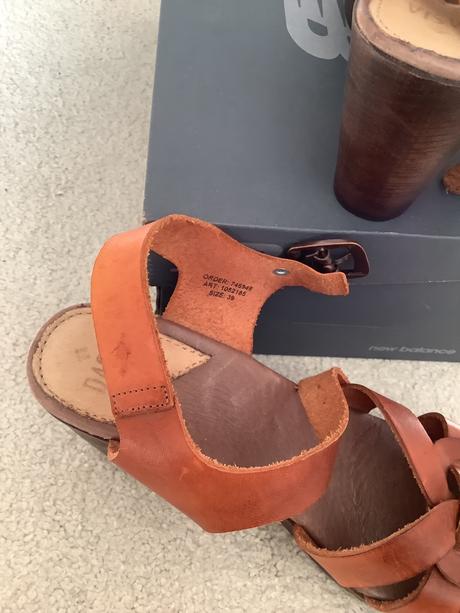 Kožené sandále dasia, 39